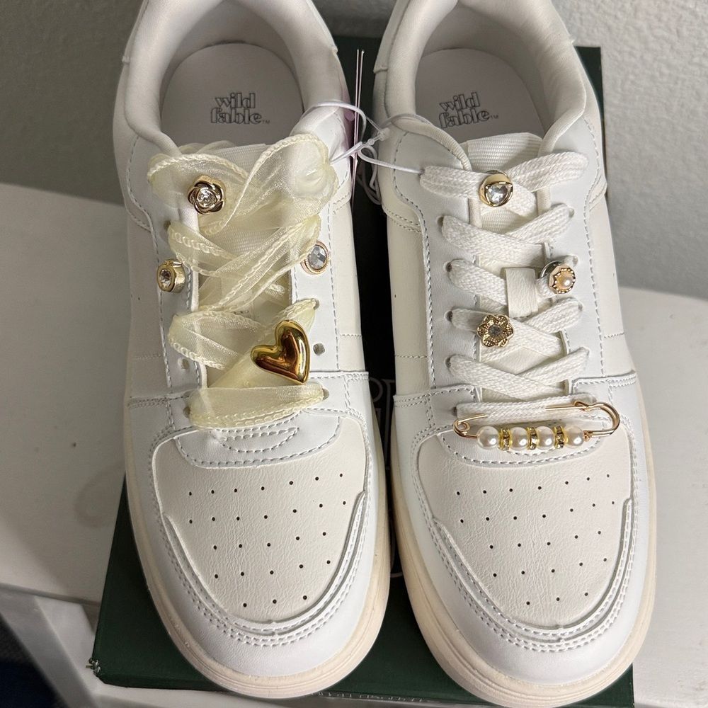 NWT- Wild Fable- Lola sneaker-White -Memory Foam- with custom charms -Size 8. #4